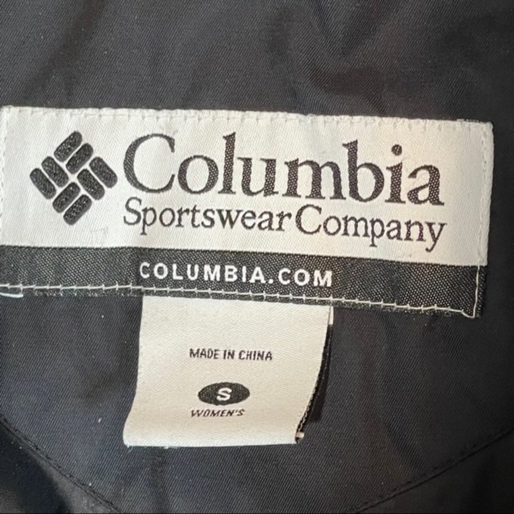 Columbia Down Women’s Puffer Coat Black Size Small - Picture 2 of 5